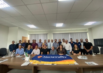 Reunião junto à Comissão de Legislação, Justiça e Redação da Câmara Municipal para debater o Projeto de Lei que institui a Política de Ciência, Tecnologia e Inovação do Município.