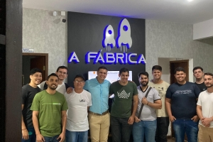 VISITA DOS ACADÊMICOS DA UNIFIPMOC NA A FÁBRICA