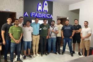 VISITA DOS ACADÊMICOS DA UNIFIPMOC NA A FÁBRICA
