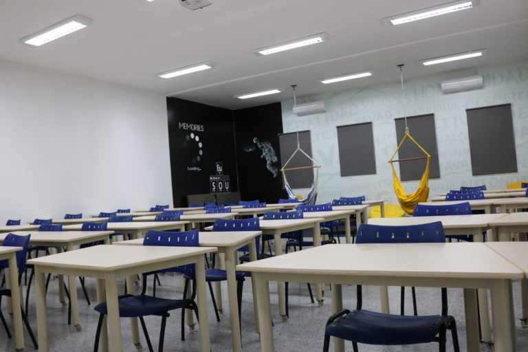 Sala de aula flexivel 768x512